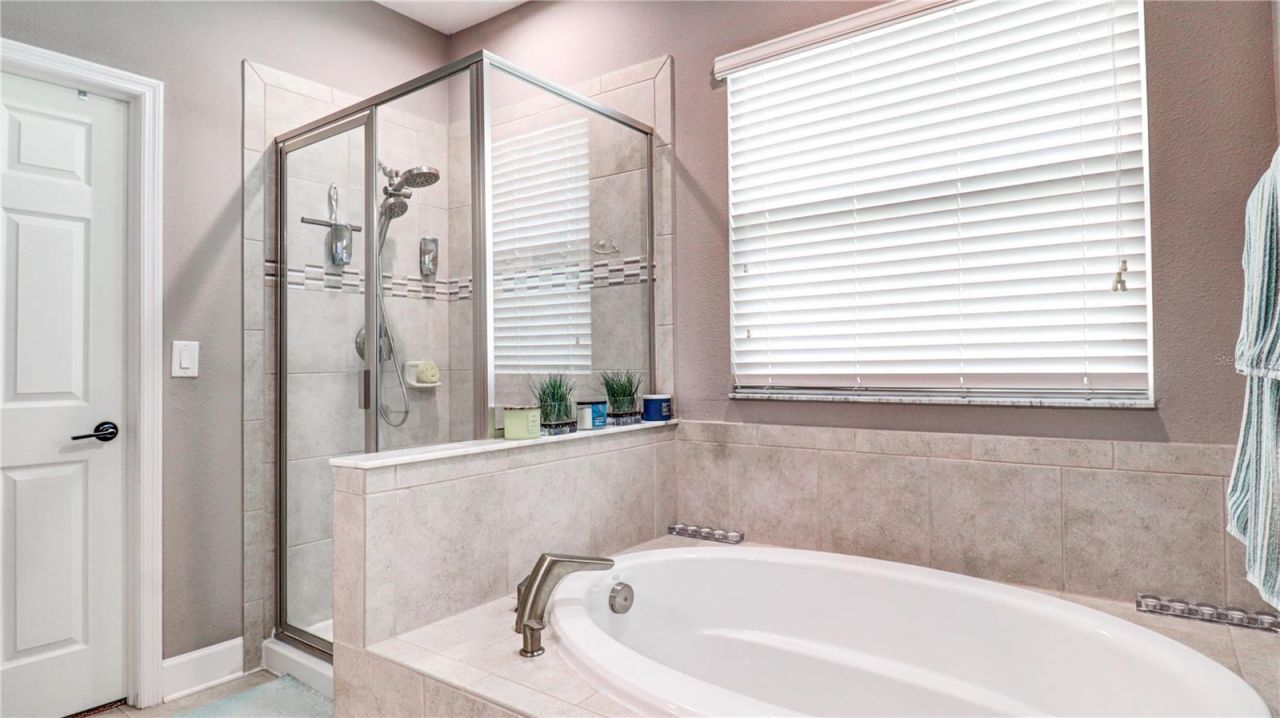 7651 Windchase Way , Wesley Chapel, FL 33545 Photo