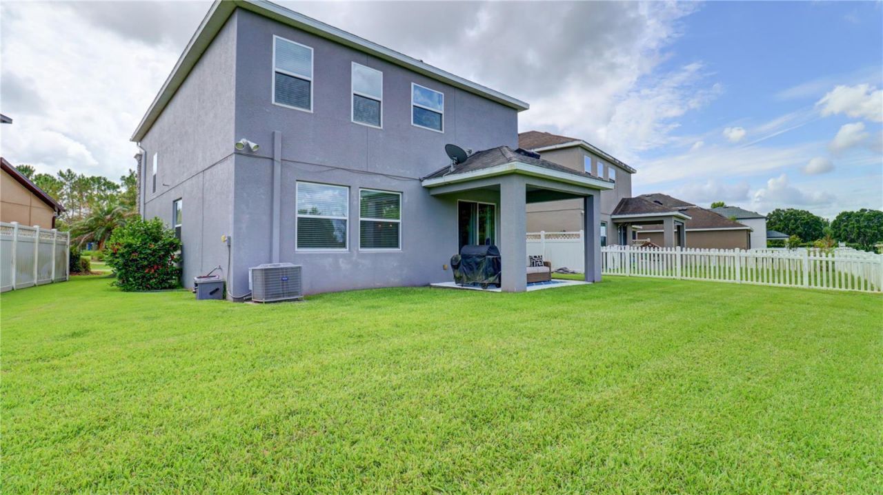 7651 Windchase Way , Wesley Chapel, FL 33545 Photo