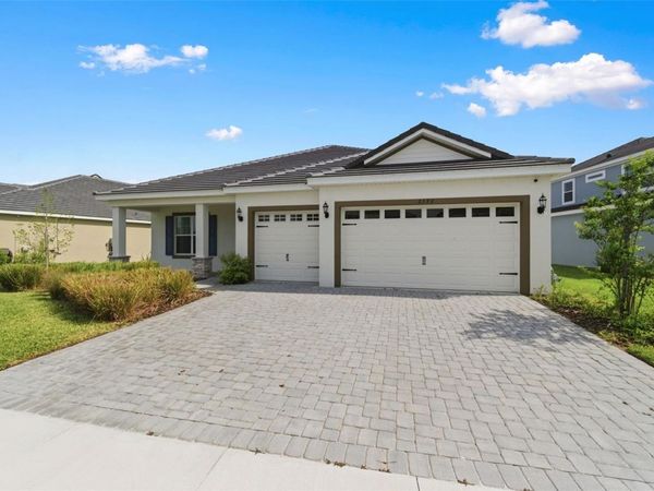 2592 WISE RIVER LANE , ZEPHYRHILLS, FL 33541
