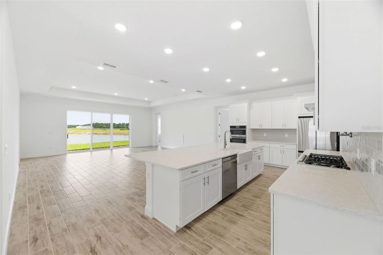 2592 Wise River Lane , Zephyrhills, FL 33541 Photo