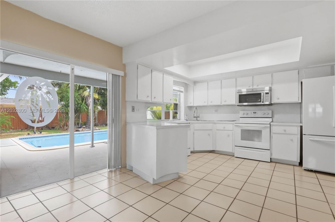 7421 NW 14th St , Plantation, FL 33313 Photo