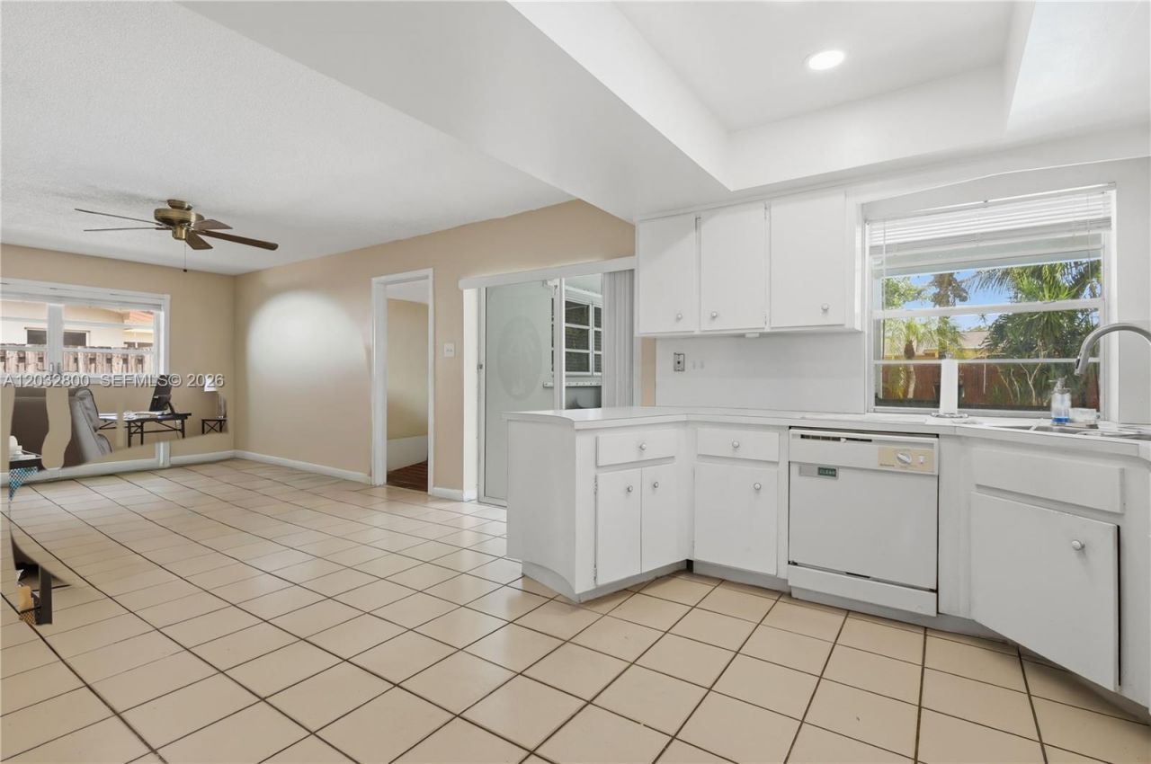 7421 NW 14th St , Plantation, FL 33313 Photo
