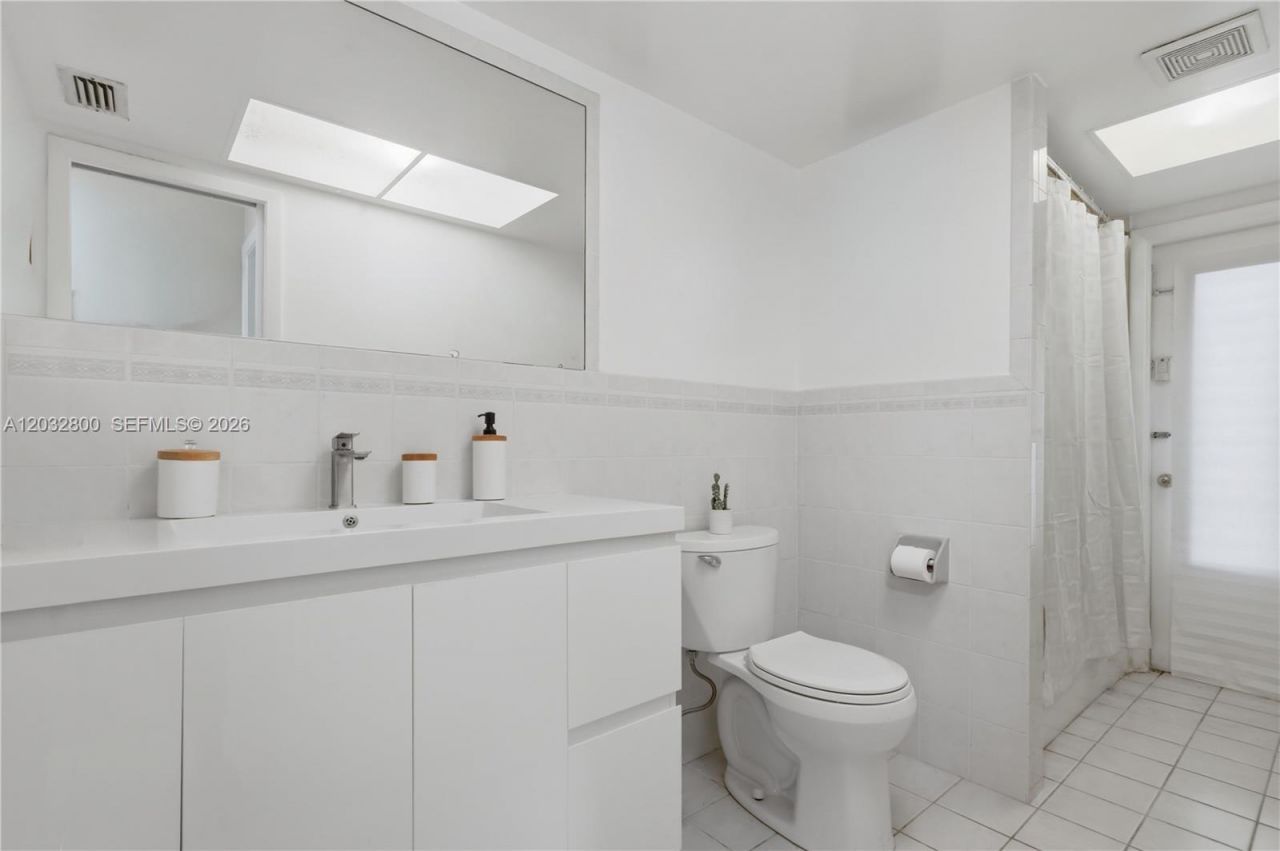7421 NW 14th St , Plantation, FL 33313 Photo