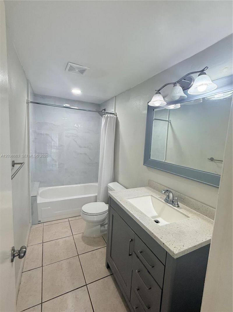 9611 SW 77th Ave, Unit 108A, Miami, FL 33156 Photo