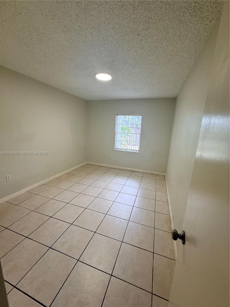 9611 SW 77th Ave, Unit 108A, Miami, FL 33156 Photo