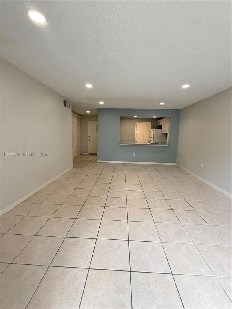 9611 SW 77th Ave, Unit 108A, Miami, FL 33156 Photo