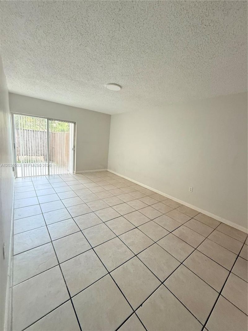 9611 SW 77th Ave, Unit 108A, Miami, FL 33156 Photo