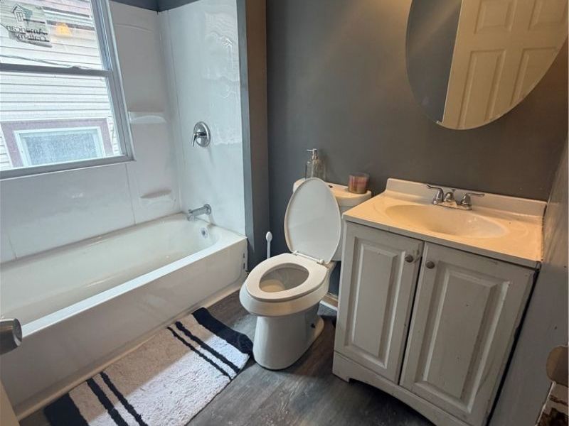 2201 E 86th Street, Cleveland, OH 44106 Photo 39