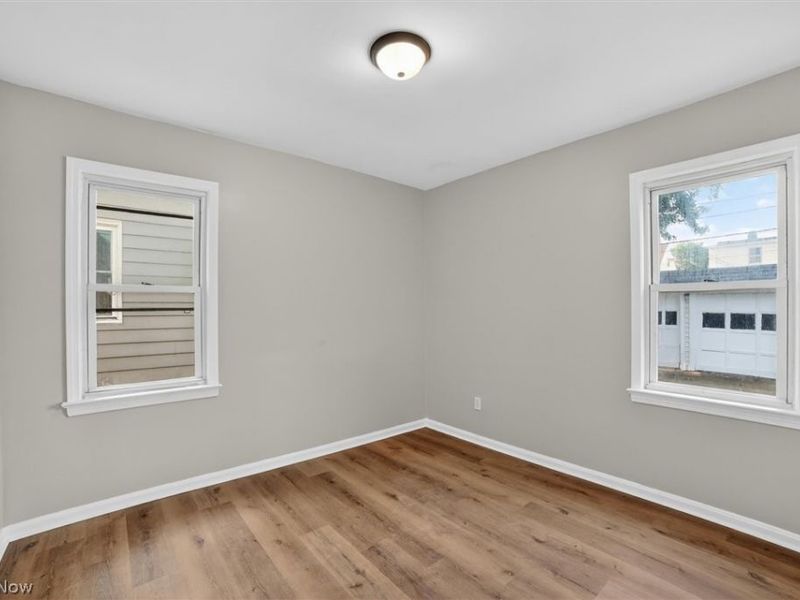 19500 Libby Road, Maple Heights, OH 44137 Photo 13