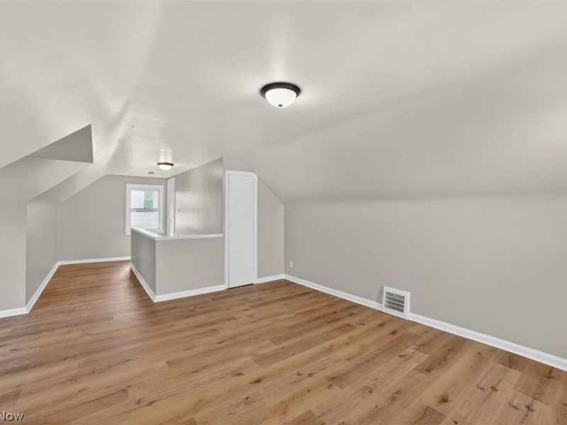 19500 Libby Road, Maple Heights, OH 44137 Photo 18
