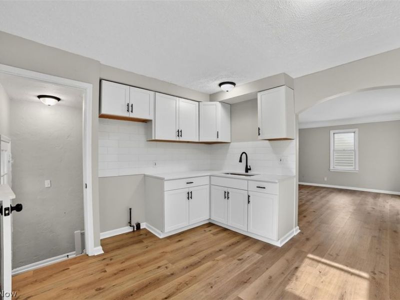 19500 Libby Road, Maple Heights, OH 44137 Photo 5