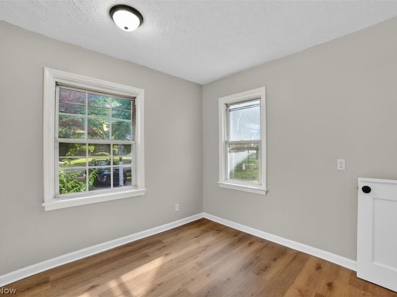 19500 Libby Road, Maple Heights, OH 44137 Photo 7