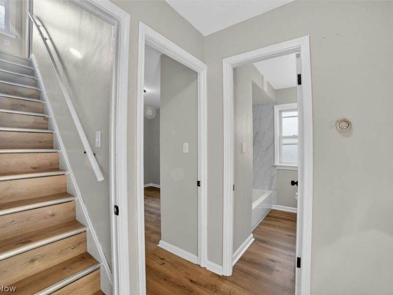 19500 Libby Road, Maple Heights, OH 44137 Photo 8