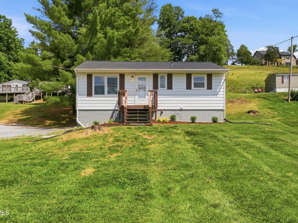 223 Cedar Creek Road, Gray, TN 37615
