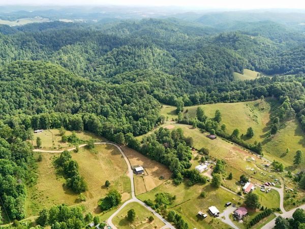2523 Denton Valley Road, Bristol, TN 37620