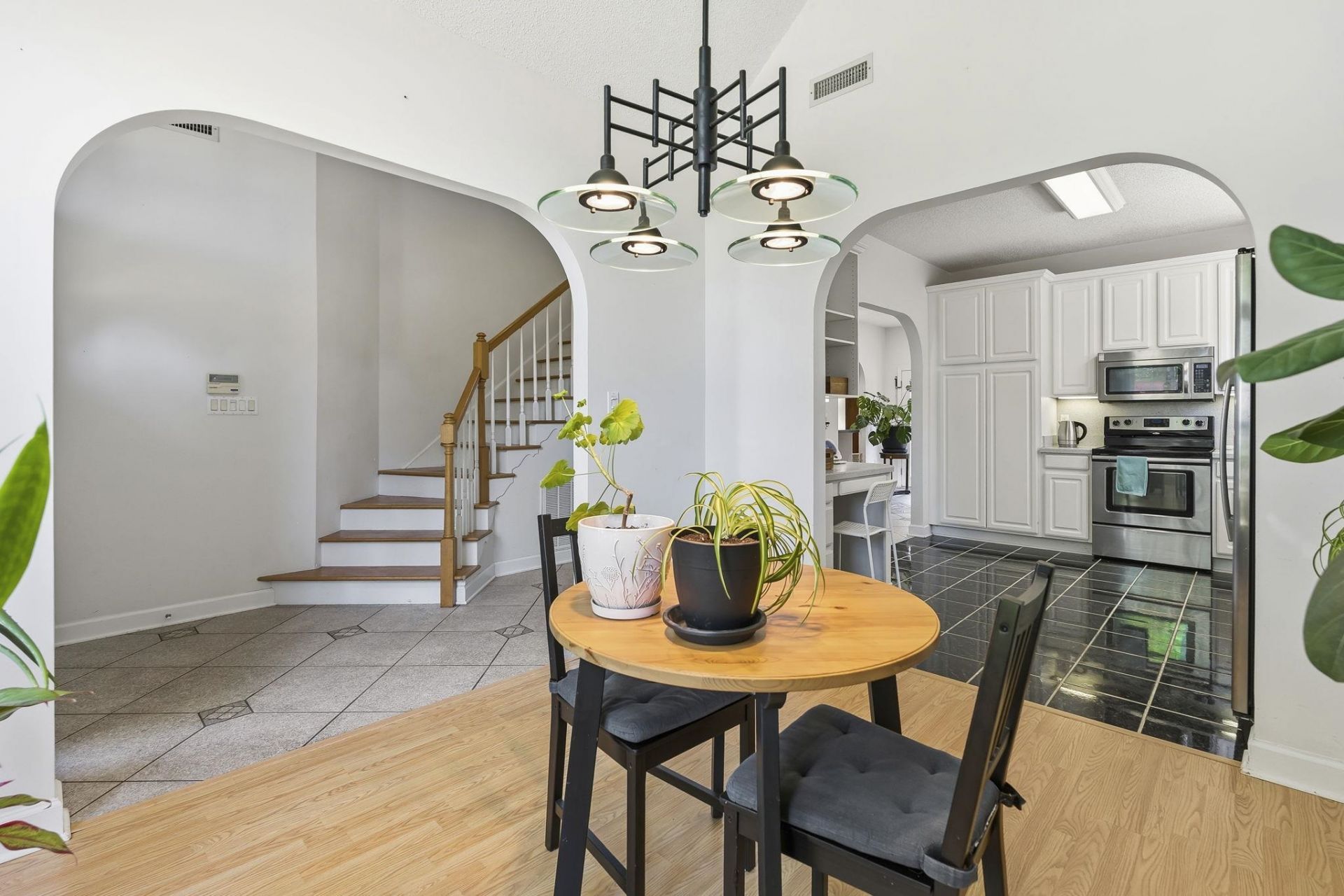 810 Brenda Pl.  Photo 15
