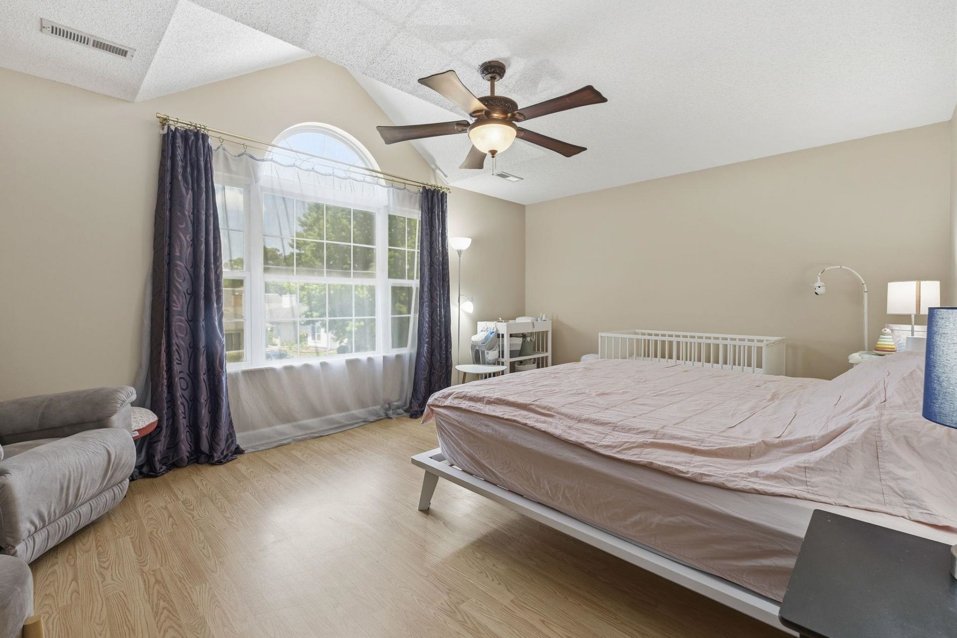 810 Brenda Pl.  Photo 18