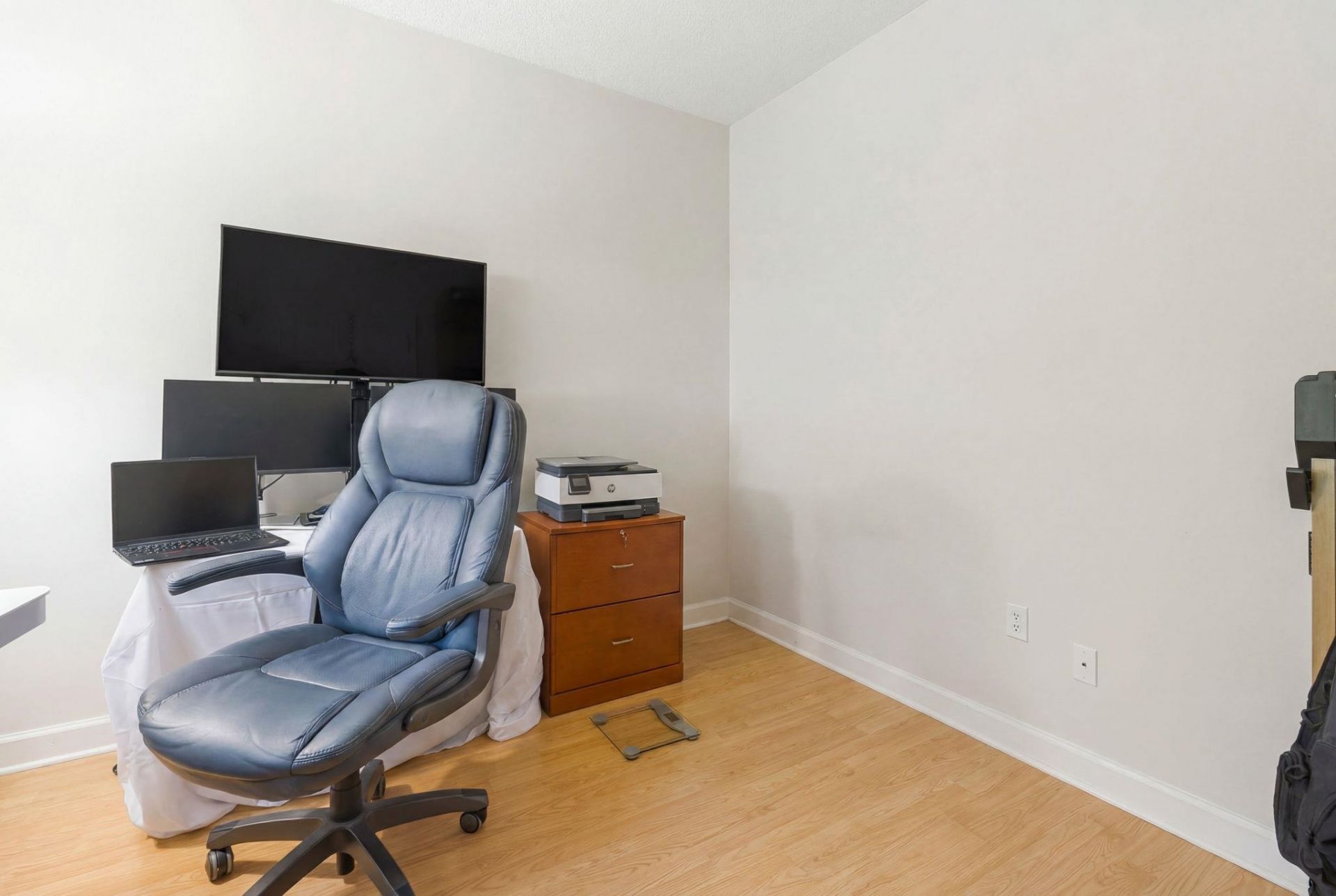 810 Brenda Pl.  Photo 32