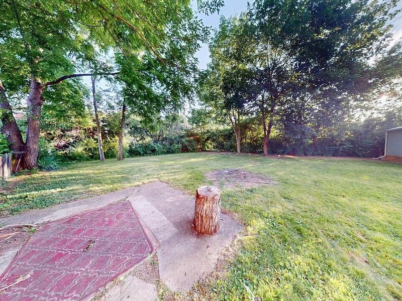 705 Riverview Drive , Columbus, OH 43202 Photo 3