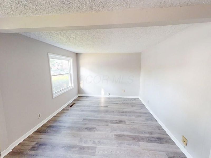 705 Riverview Drive , Columbus, OH 43202 Photo 8
