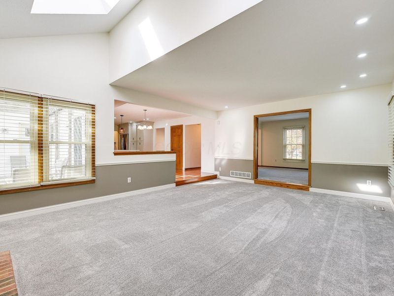 811 Mountainview Drive , Westerville, OH 43081 Photo 14