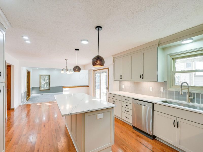 811 Mountainview Drive , Westerville, OH 43081 Photo 20