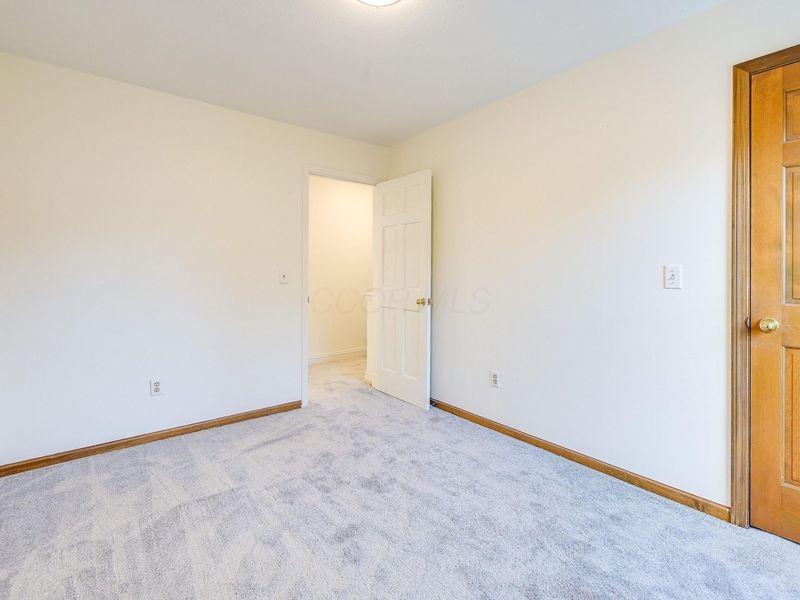 811 Mountainview Drive , Westerville, OH 43081 Photo 35