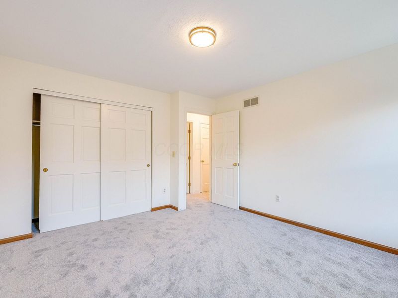 811 Mountainview Drive , Westerville, OH 43081 Photo 38