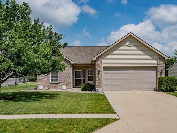 12002 Shearwater Run, Fort Wayne, IN 46845