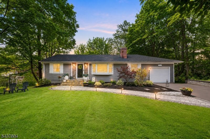 231 Stirling Rd, Watchung, NJ 07069 Main Photo