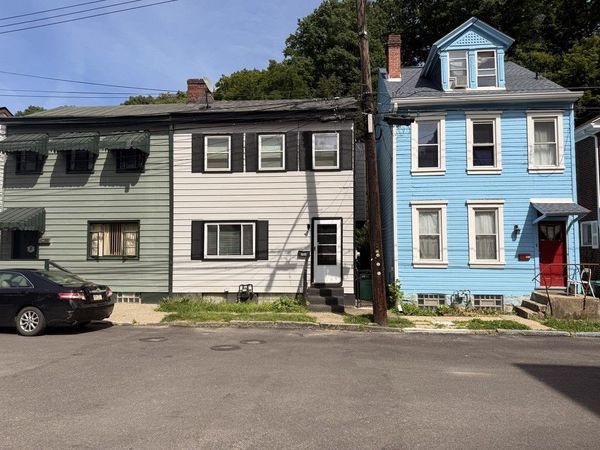 904 Hansen St , Pittsburgh, PA 15209