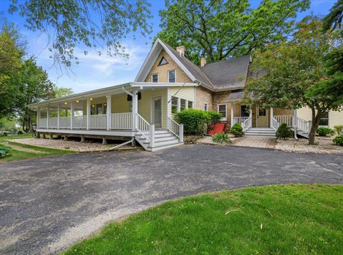 Main Photo
