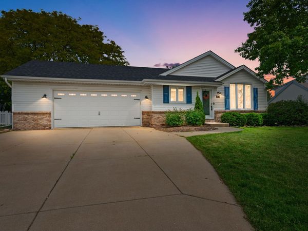 3938 W Minnesota Ave, Franklin, WI 53132