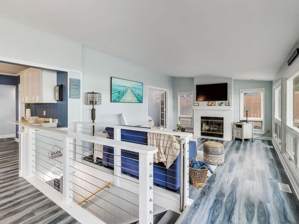 616 Inlet Shore Dr, Delavan, WI 53115