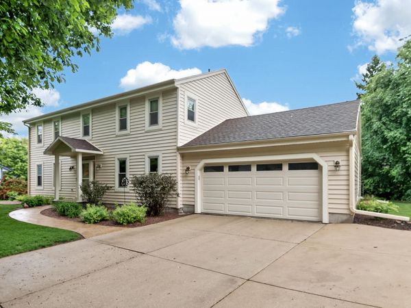 2070 S 103rd Ct, West Allis, WI 53227