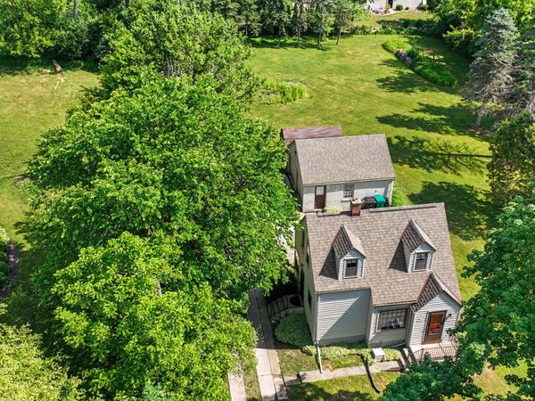 N72W14274 Good Hope Rd, Menomonee Falls, WI 53051