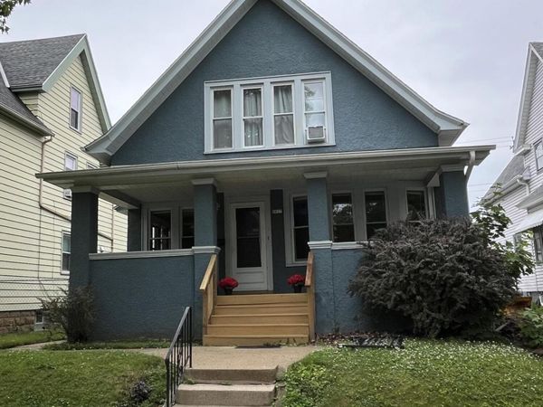2065 S 28th St, Milwaukee, WI 53215