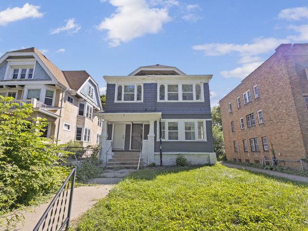 4266 W Highland Blvd, Unit 4268, Milwaukee, WI 53208