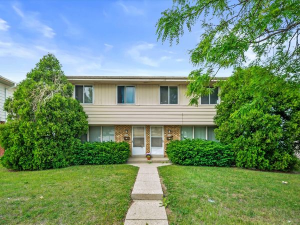 6540 W Mill Rd, Unit 6542, Milwaukee, WI 53218