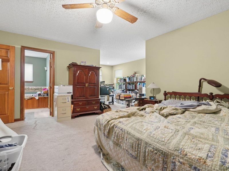 1575 Pleasantville Road NW, Baltimore, OH 43105 Photo 20