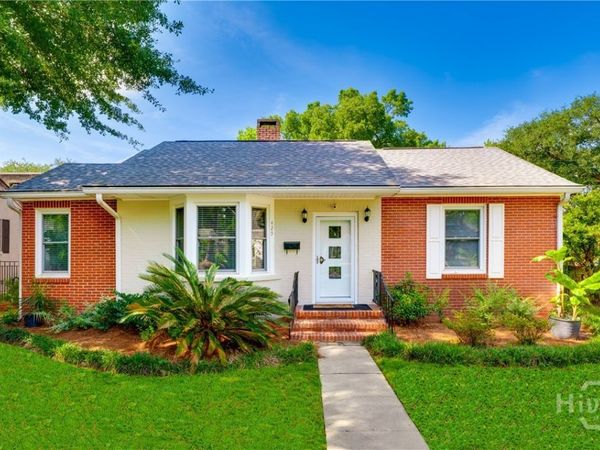 429 Columbus Drive , Savannah, GA 31405