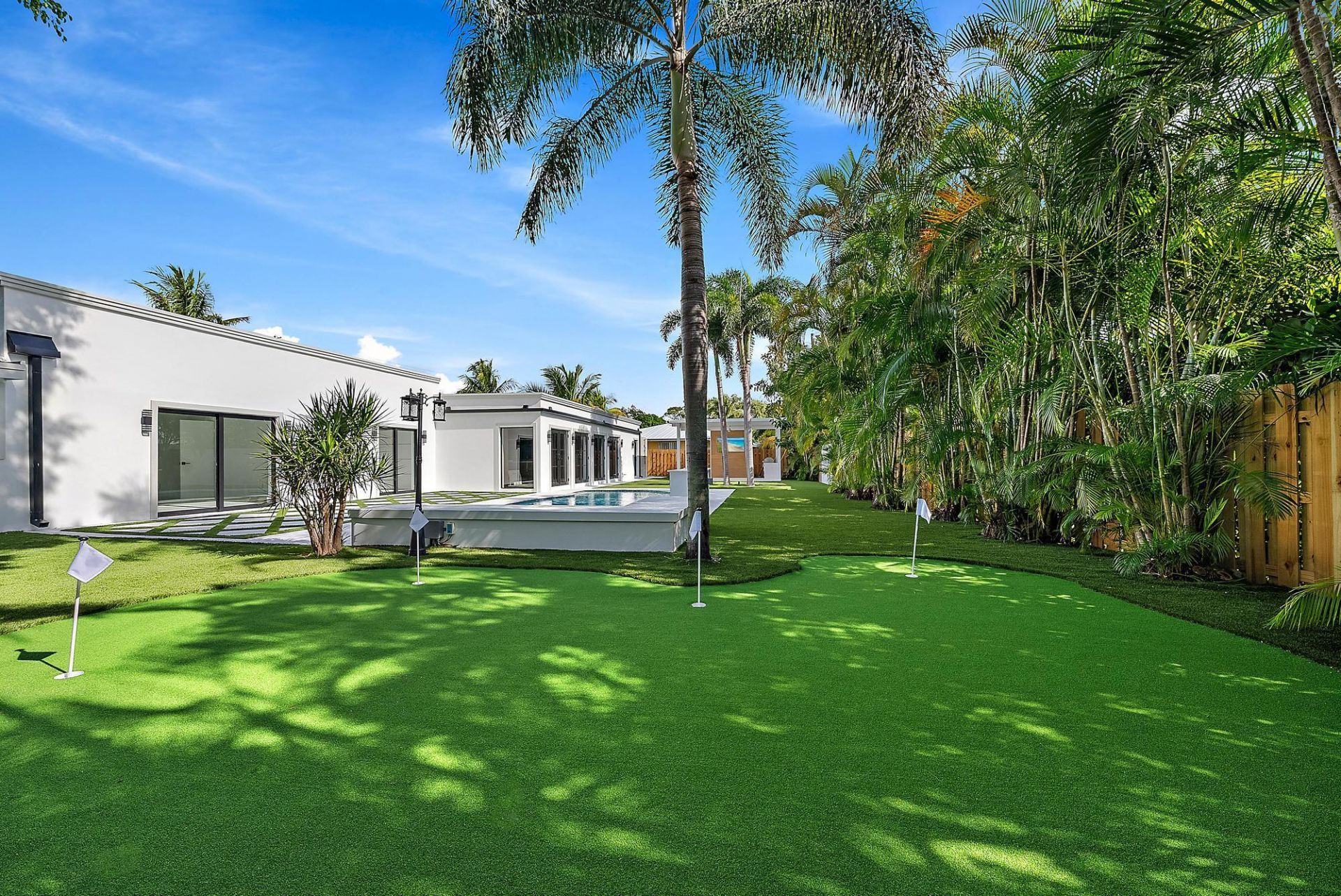 391 W Riverside Drive, Tequesta, FL 33469 Photo