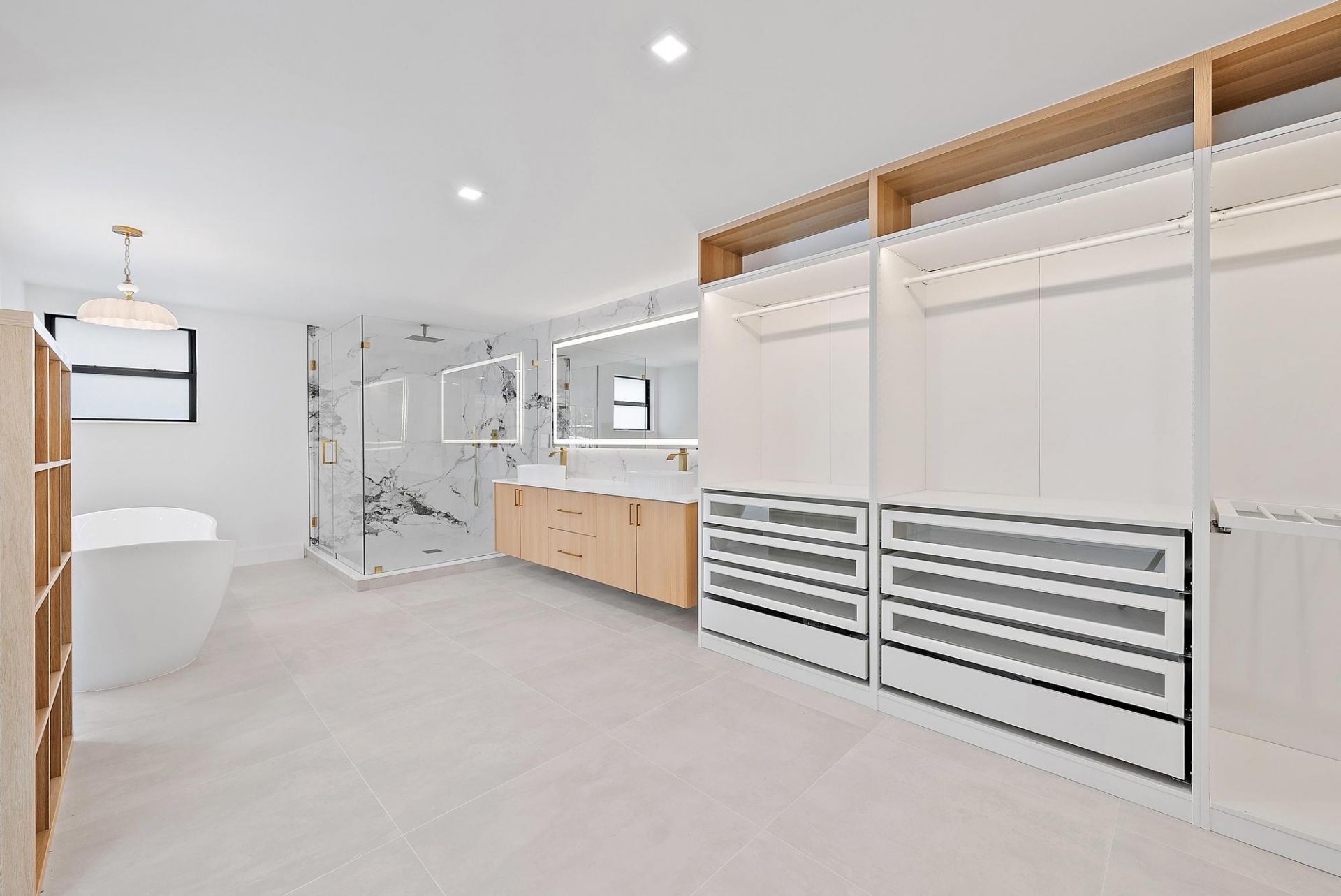 391 W Riverside Drive, Tequesta, FL 33469 Photo