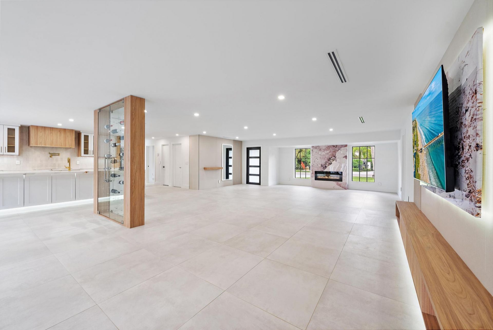 391 W Riverside Drive, Tequesta, FL 33469 Photo