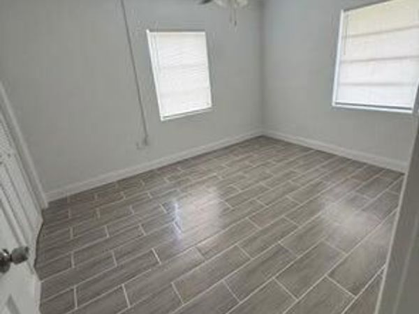 815 Dundas Court, Unit B, Fort Pierce, FL 34950