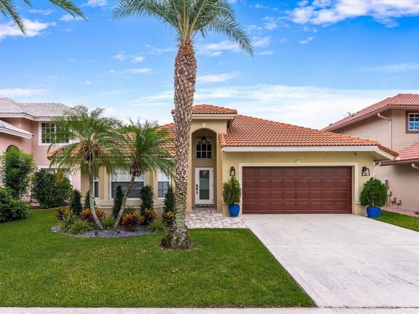 10112 Aqua Vista Way, Boca Raton, FL 33428