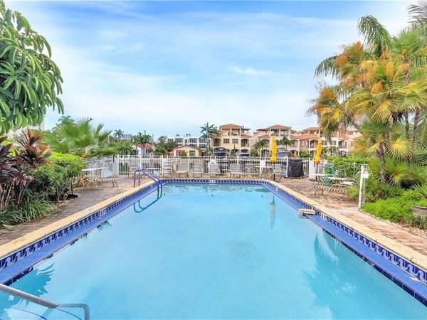 125 Isle Of Venice Drive, Unit 4, Fort Lauderdale, FL 33301