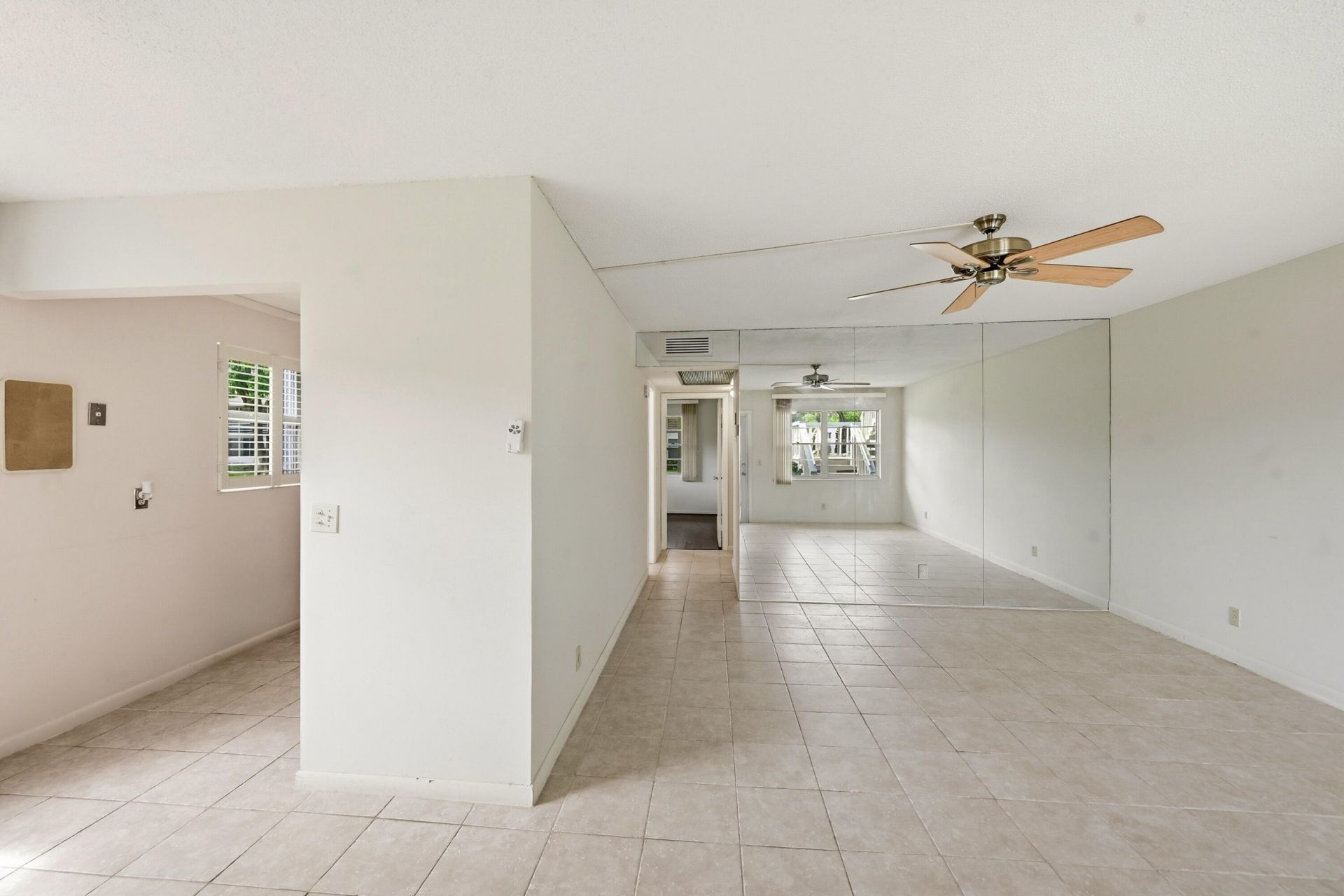 132 Cambridge F, West Palm Beach, FL 33417 Photo