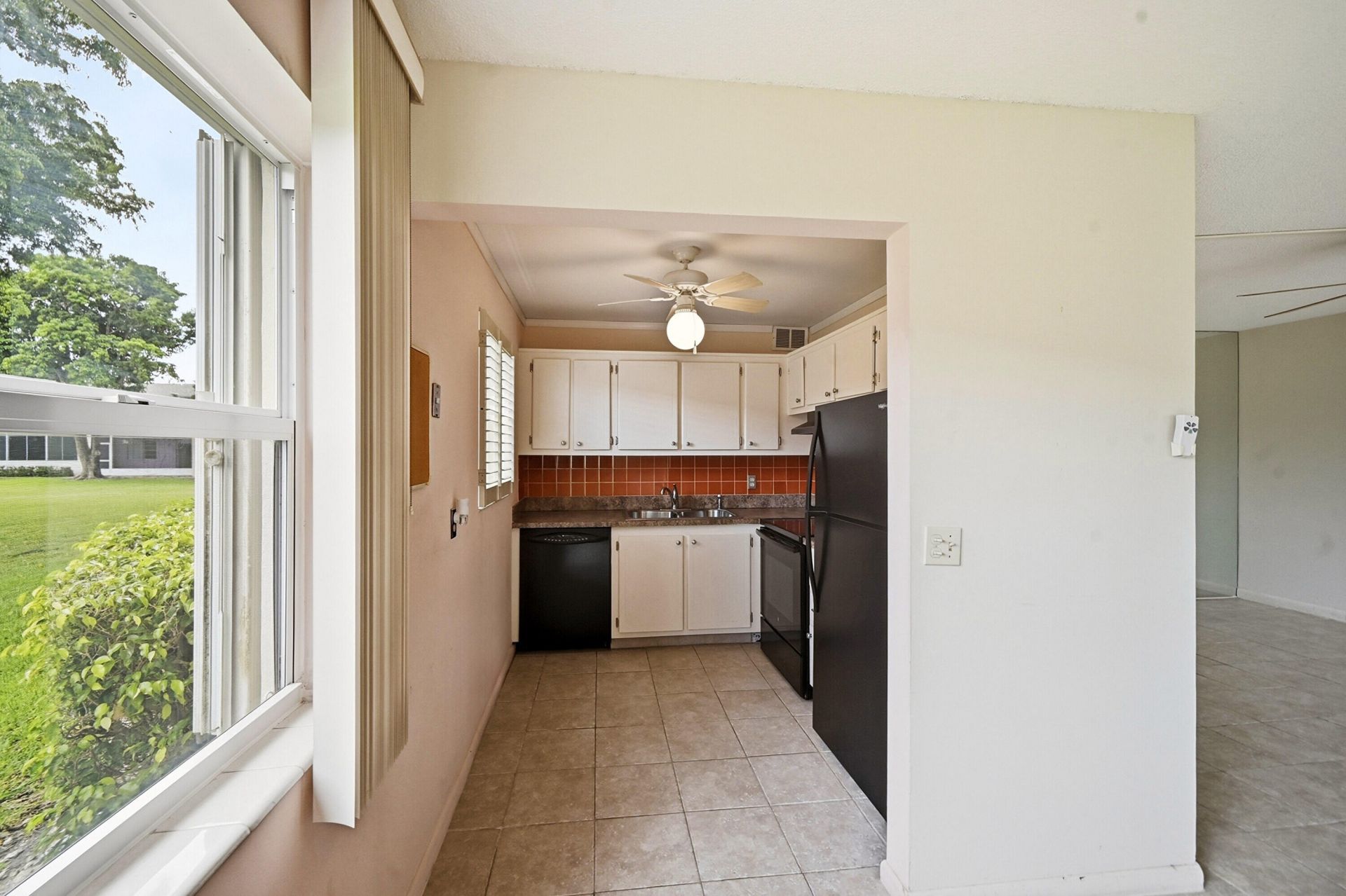 132 Cambridge F, West Palm Beach, FL 33417 Photo