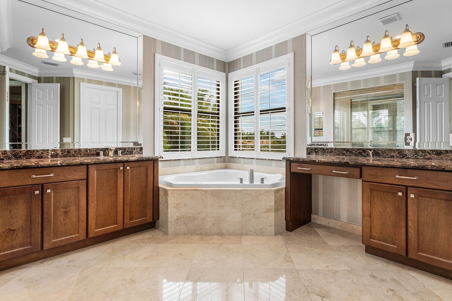 8658 Lewis River Road, Delray Beach, FL 33446 Photo